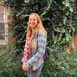 Meet your Posher, Emily